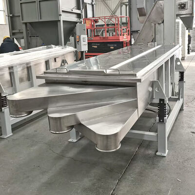 Linear Vibrating Screen providing continuous screening and material stratification with stable and operation performance